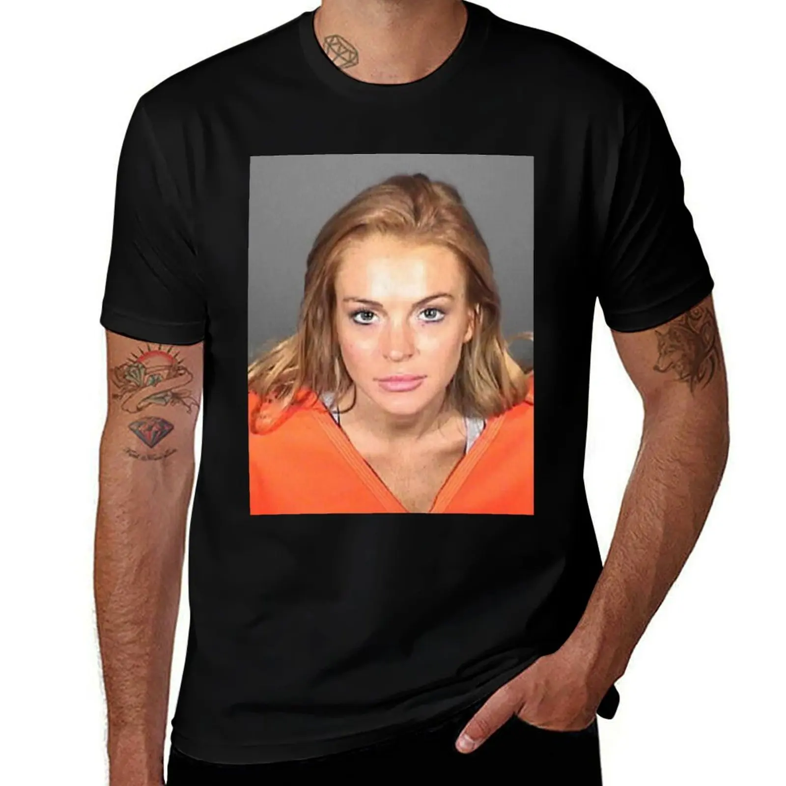 

Lindsay Lohan 2010 Mugshot T-Shirt t shirts for man slim fit man graphic t shirt cotton t shirts high quality T-Shirt