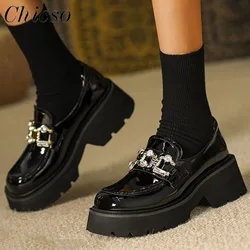 Women's Leather Moccasins 2024 All Season New Rhinestone Metal Chain Ladies Slip On Loafers 33-43 Large-Sized British Flats