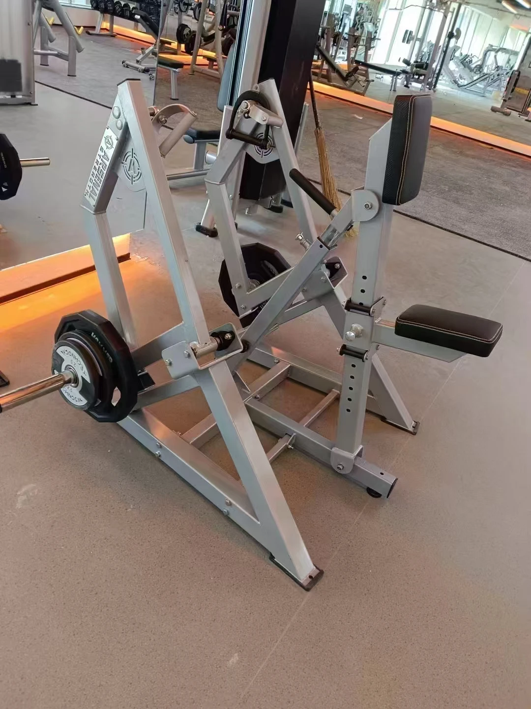 ماكينة الصالة الرياضية التجارية الأكثر مبيعًا، ماكينة ضغط الصدر Pec Fly Incline