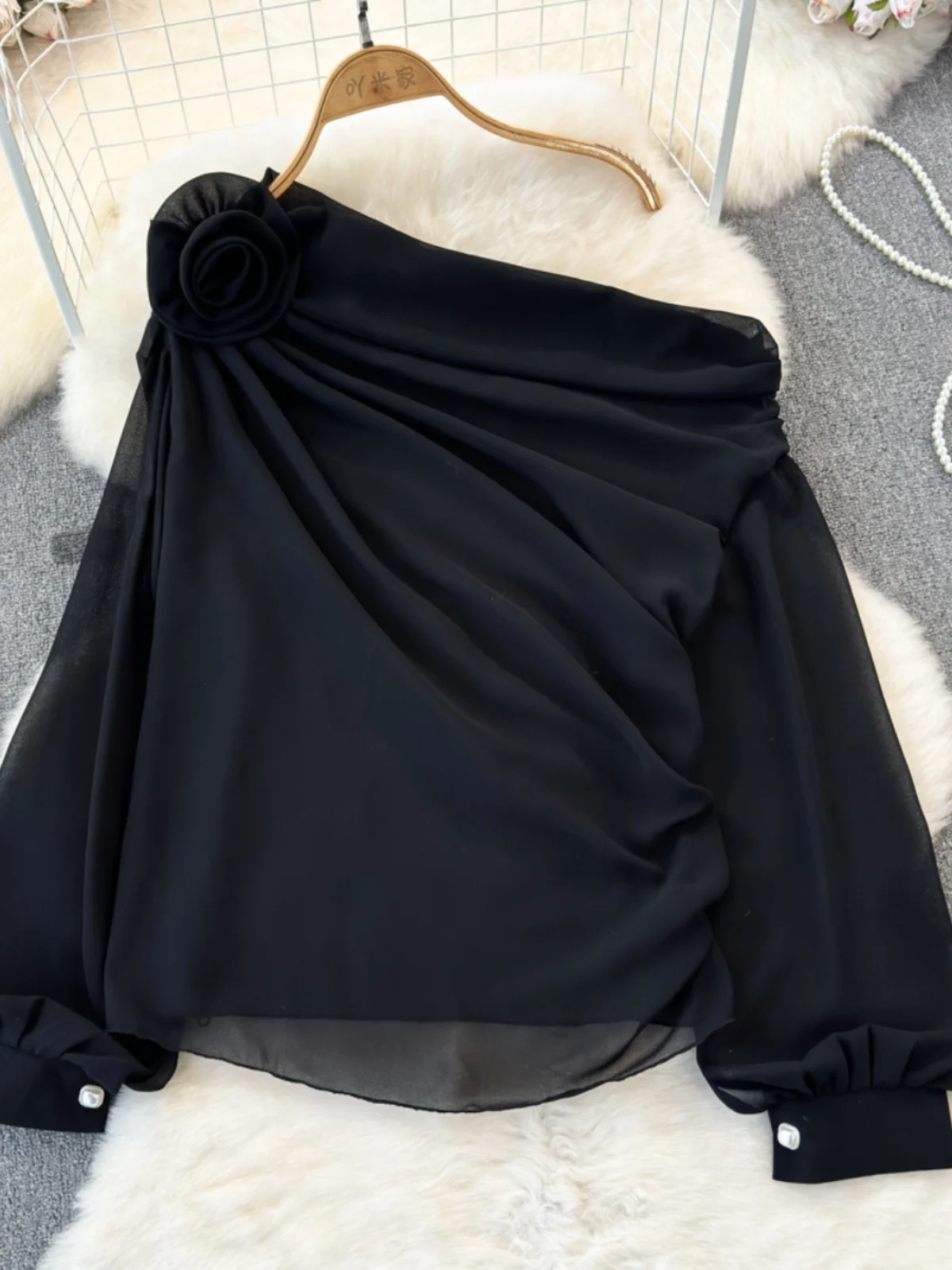 

Slimming Casual oulder Bared Side Collar Spring Autumn Faion Design 3D Flower Embellied Women's Chiffon Top
