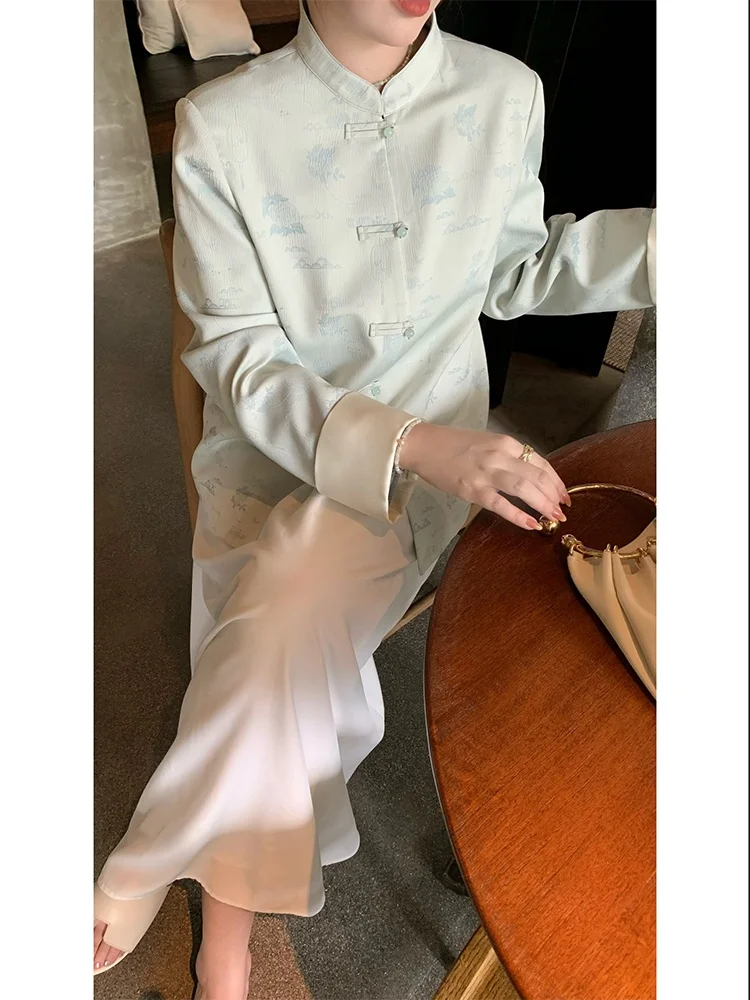 

Новая женская куртка больших размеров в китайском национальном стиле, весенняя, с эффектом похудения, универсальная, с цветочной вышивкой, длинный рукав