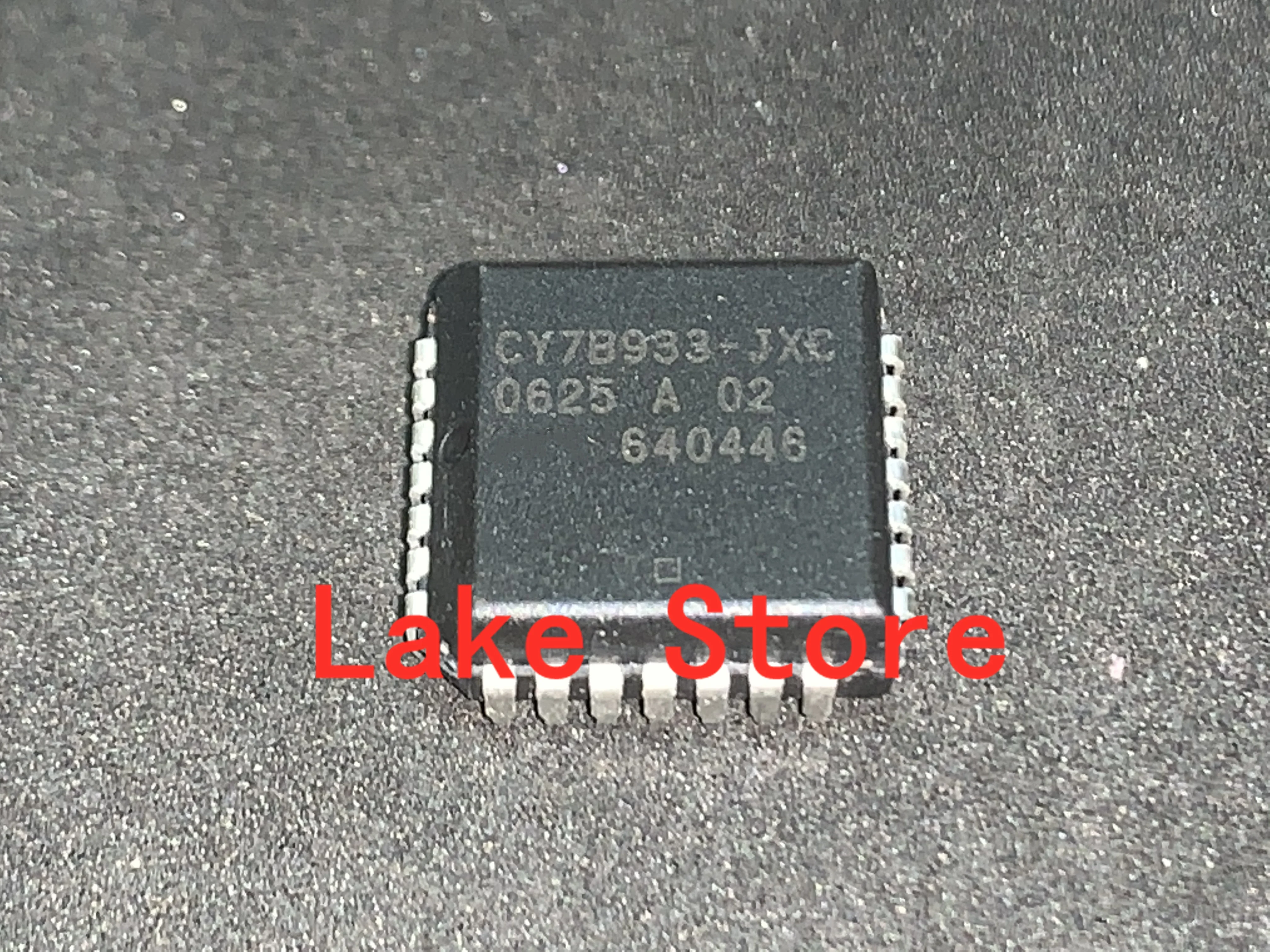 

1 шт./лот CY7B933-JXC CY7B933 PLCC