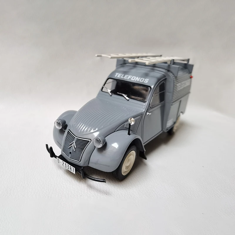 IXO 1:24 Scale CITROEN 2CV FOURGONNETTE AZU Car Alloy Simulation Car Model Diecast Toy Collectible Ornaments