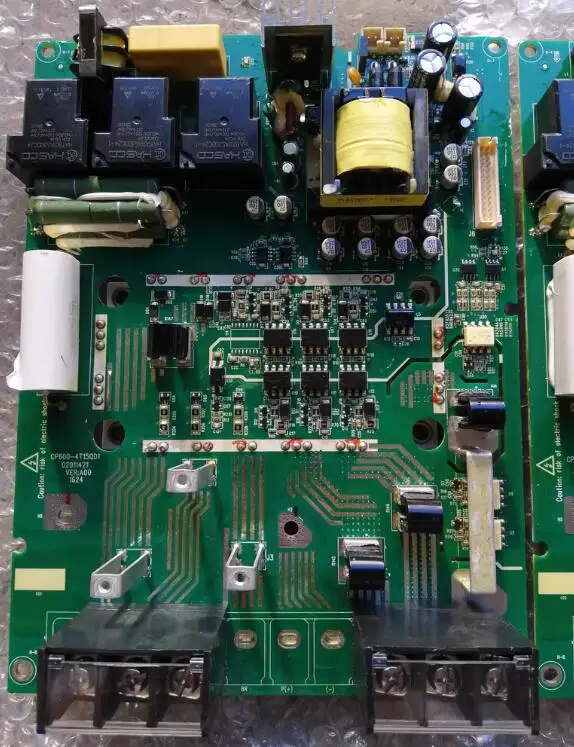 

Huichuan CP600 15KW power drive board with module Huichuan CP600 power drive board CP600-4T15QD1 ten module FP75R12KT4