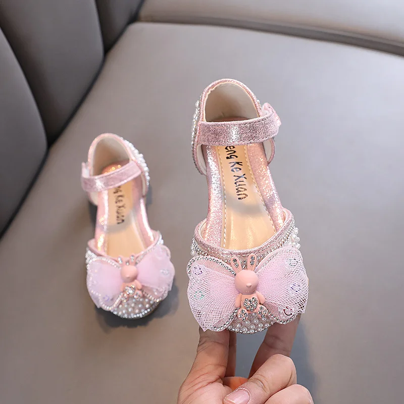Летние кружевные сандалии с бантом для девочек, 2024, детская обувь принцессы с кристаллами, модные нескользящие детские сандалии с мягкой подошвой H680
