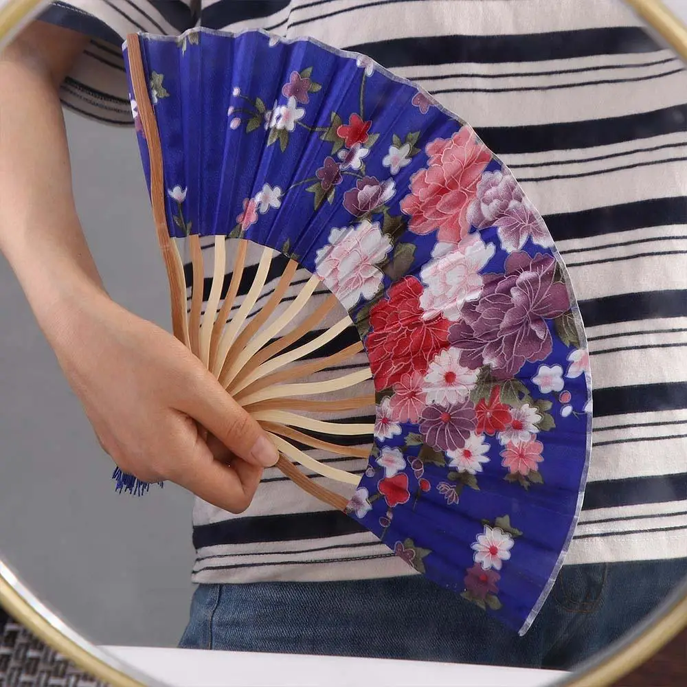 1 pcs Portable Handmade Flower Bamboo Wooden Summer Gift Home Decoration Folding Fan Dance Hand Fan Fan Crafts