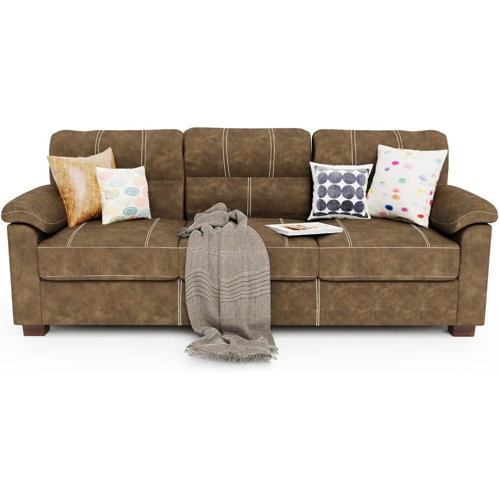 أريكة من الجلد الصناعي البني بثلاثة مقاعد مع مساند للذراعين واسعة ووسائد ومقعد عميق وخياطة متباينة