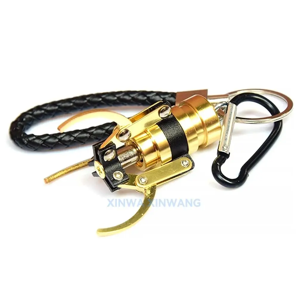 Press Type Catch Claw Model Simulation Alloy Claw Machine Key Chain Arcade Random Color Grasping Claws Key Chain Birthday Gift