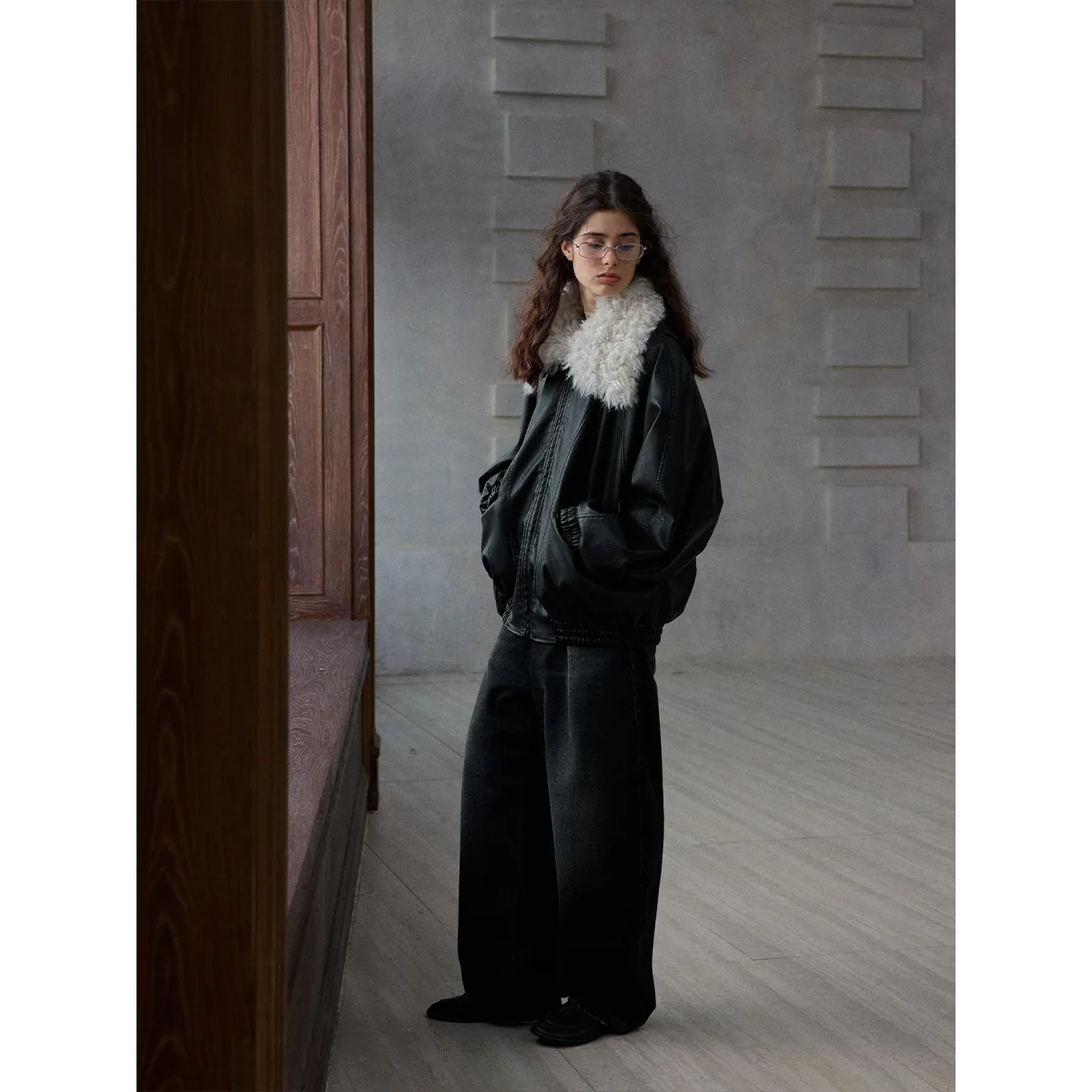 Umi mao destacável gola de pele jaqueta feminina clipe quente jaqueta de couro de algodão simples estilo de deslocamento ampla elegante jaqueta femme y2k