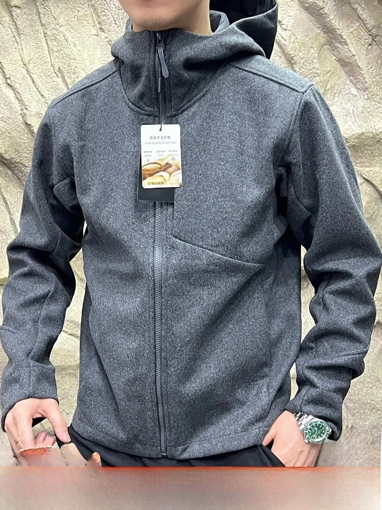 

Men's Outdoor Woolen Fce Lined Hooded Jaet Windproof Warm Cosite ell Stand Fit Long Sve Coat by Transcription