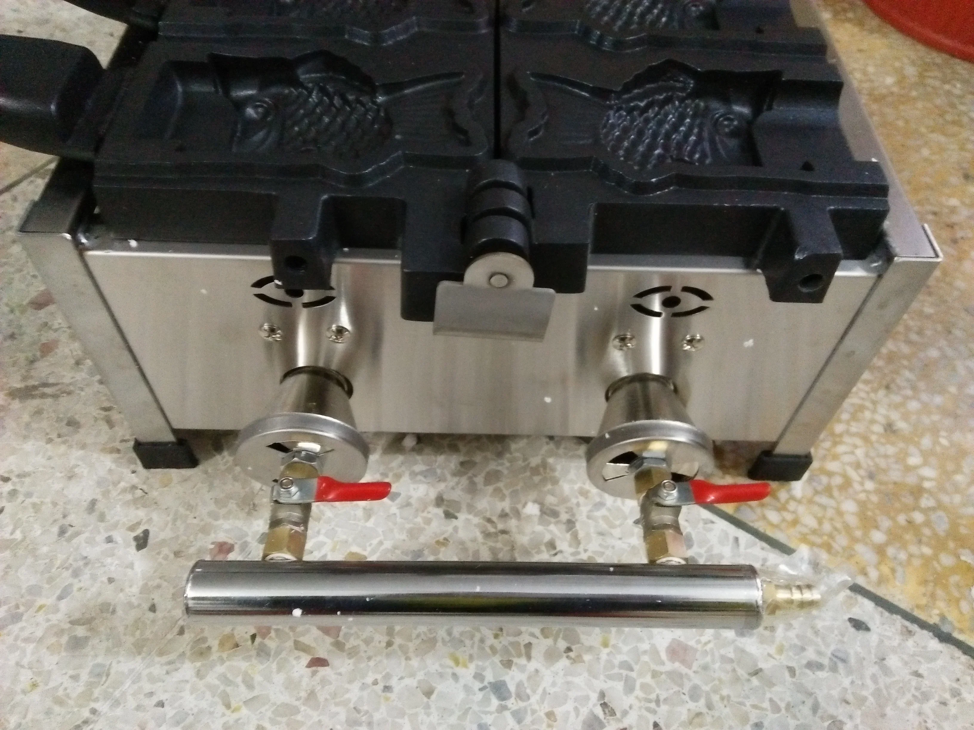 type 5 pcs  plate Ice cream taiyaki machine open mouth fish waffle maker