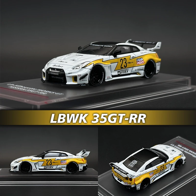 CM In Stock 1:64 LBWK GTR R35 Super Silhouette 35GT-RR White Flash Diecast Diorama Car Model Collection Toys