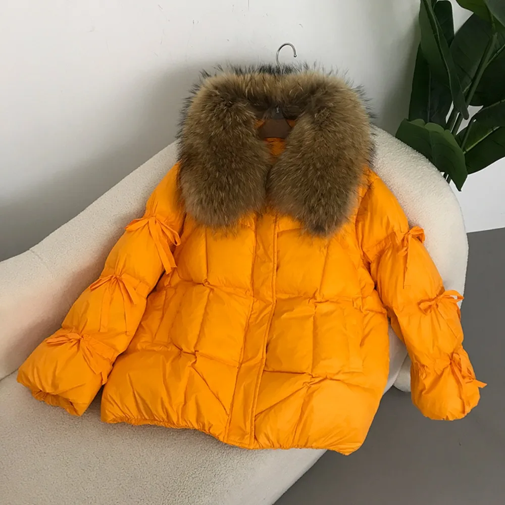 Down Jacket Women Natural Fur Coat Large Real Raccoon Fur Collar 2024 Winter Down Coat Bow Tie Sleeve Fashion Luxury Puffer Coat