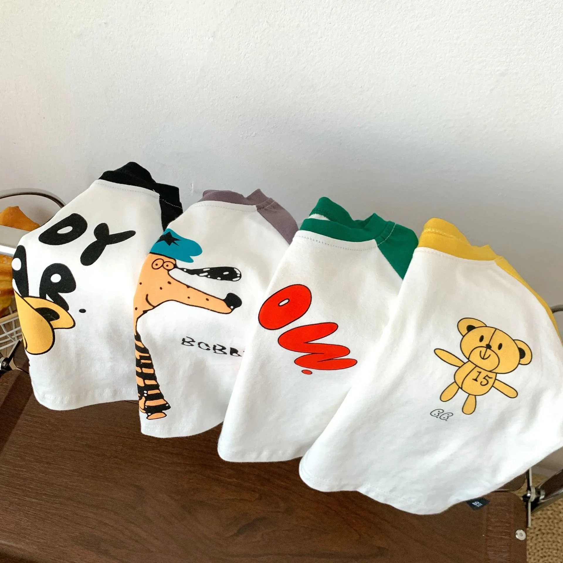 Children Long Sleeved T-shirt  Autumn Color Blocked Raglan Sleeves Boys Sports Shirt 3-8 Years Old Cartoon Printed Girls Top