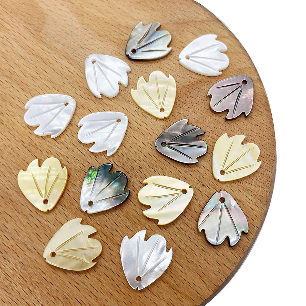 

White Natural SeaShells Leaf Shape Pendant Handmade Bracelets Materials Black Shell Charm for DIY Necklace Gifts Jewelry Making