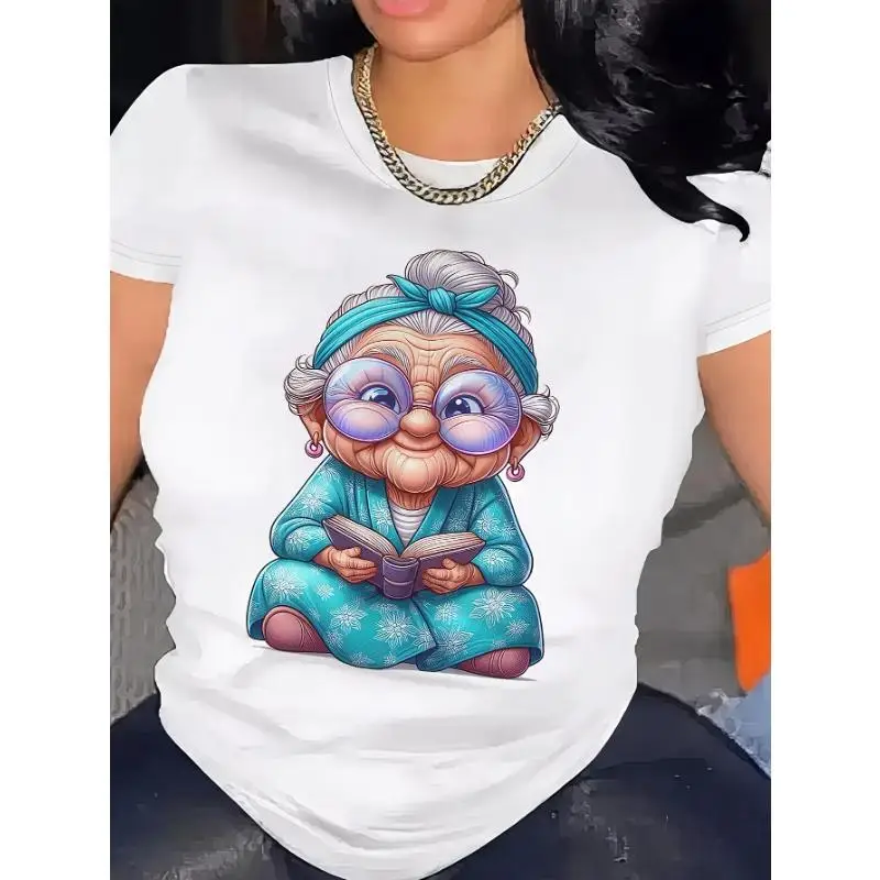 

Reading Grandma T-Shirt Cute Bookworm Graphic Tee Unisex Grandmother Gift Happy Nana Apparel