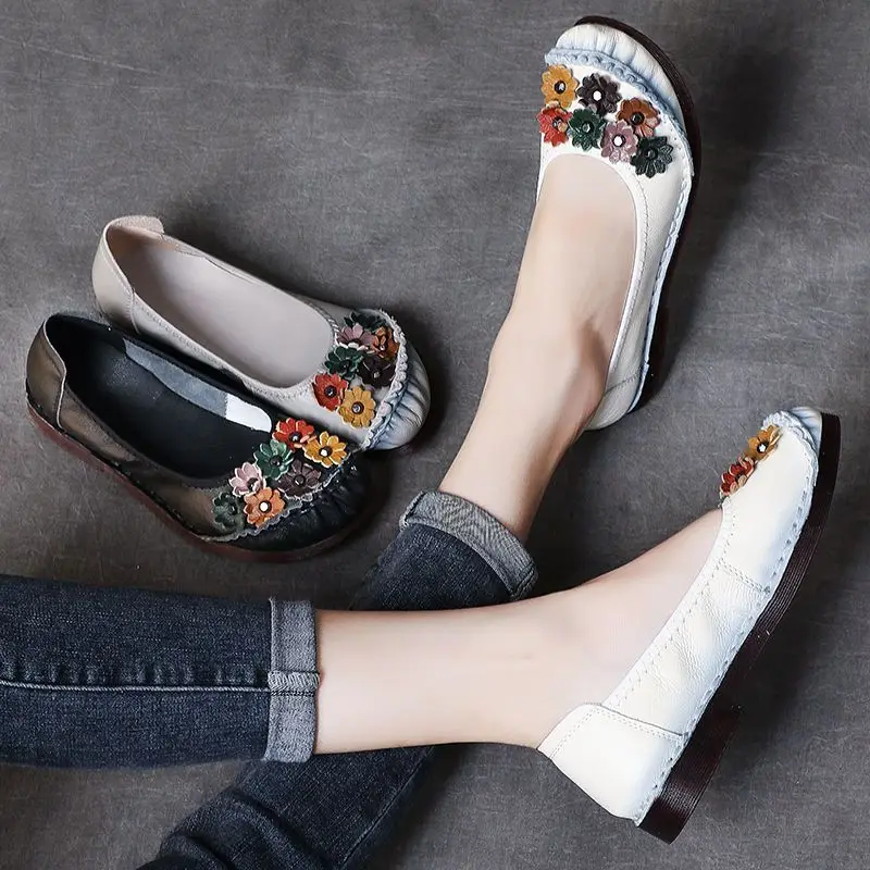 Spring New Arrival Leather Women Loafer Ballet Flats Ladies Flower Moccasins Female Flat Daily Shoes Woman Flattie Slip On Shoes