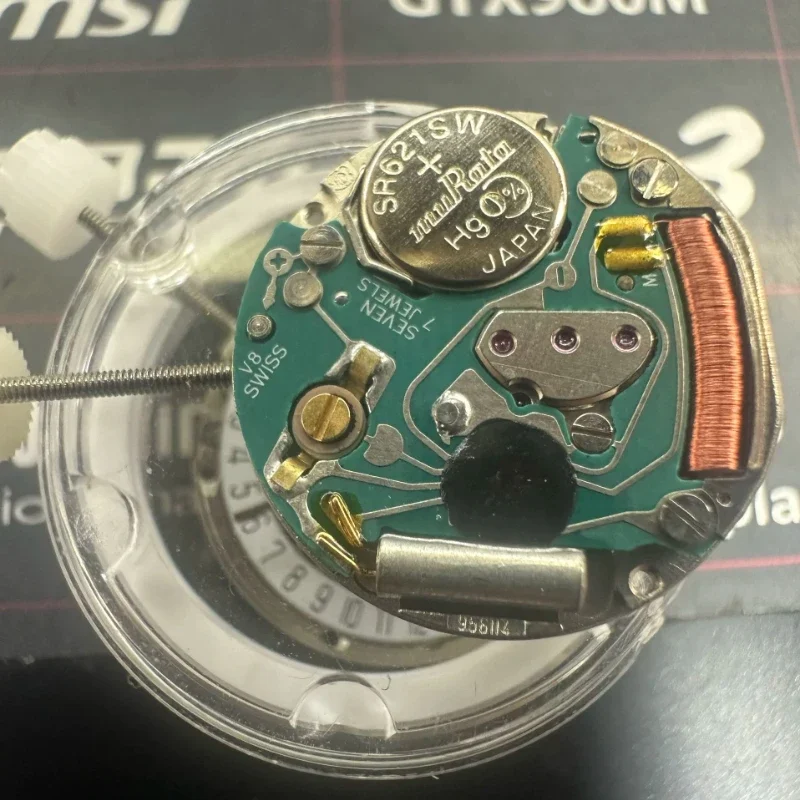 Watch accessory 956.114 three pin quartz movement with six letter position and two pin six point position