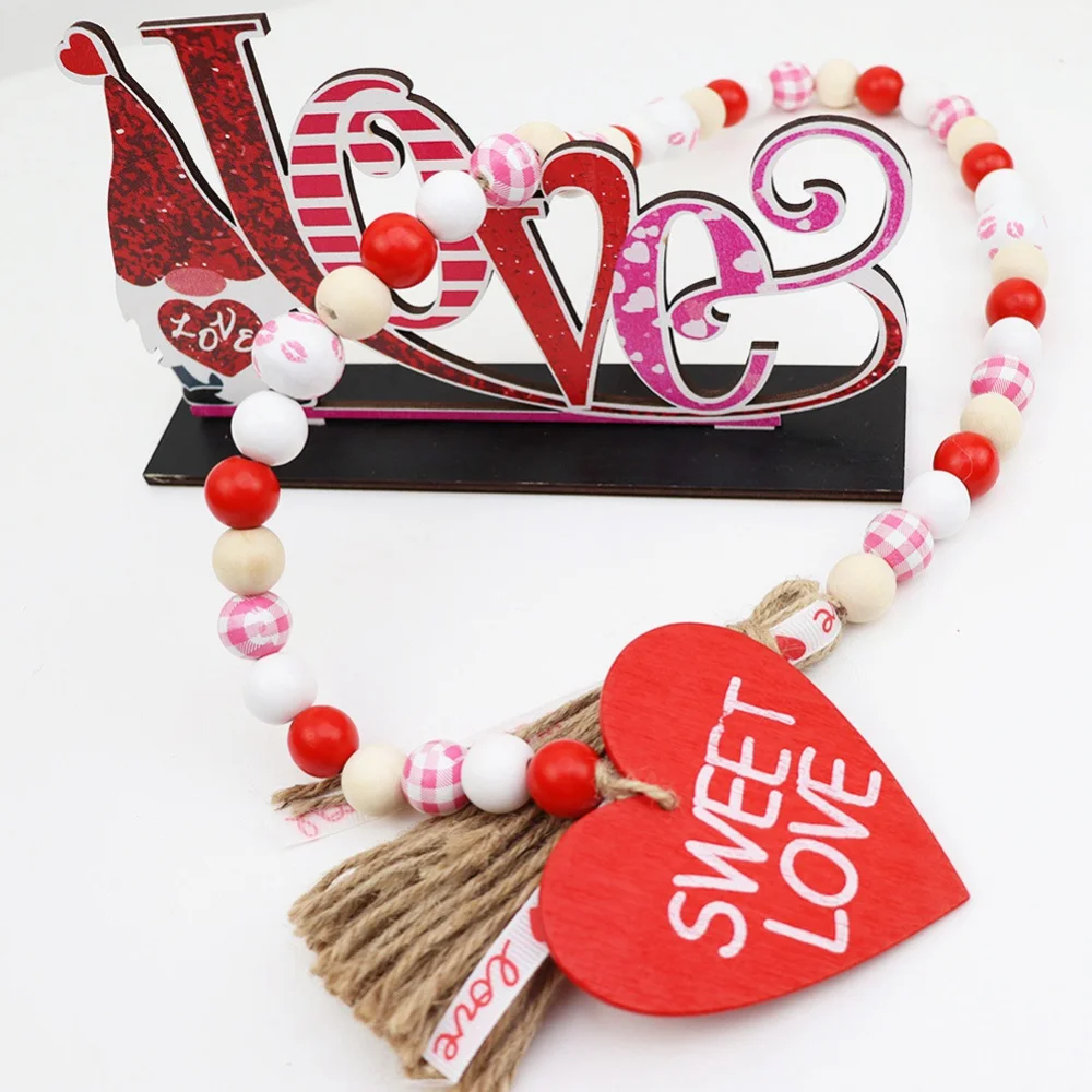 Sweet Love Wood Beads Garland Valentine’s Day Tiered Tray Decors Beaded Garland with Tassels Heart Shaped Pendant New Style