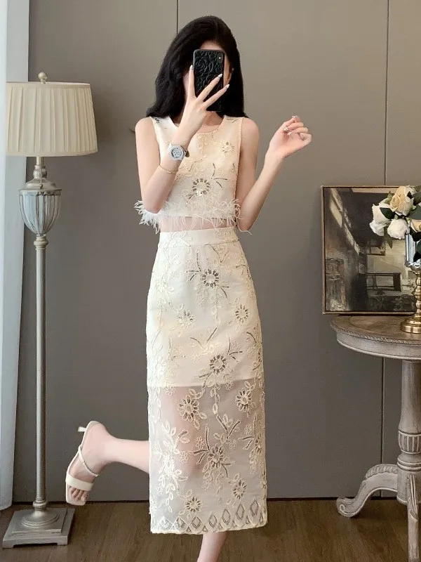 

Elegant Fashion Set for Women Sleeveless Top And Skirt Two Piece Suite High End Summer Collection Ladylike Minimalist De...