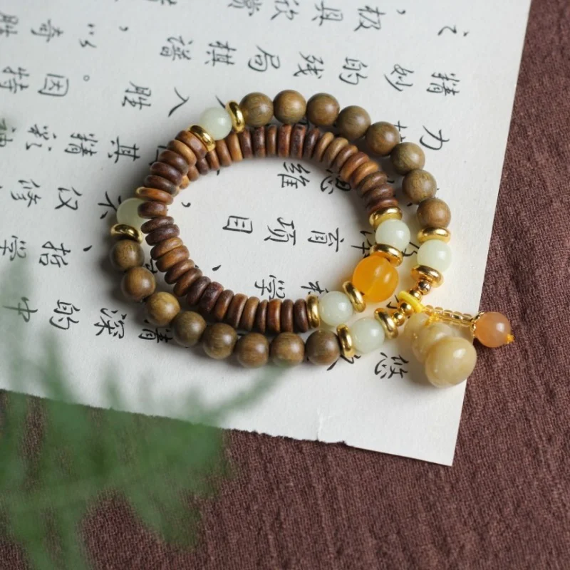 

Umq original design Green sandalwood wood piece beads DIY Jinsi Jade gourd bracelet retro women men crafts Buddha beads bracelet