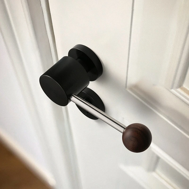 Indoor bedroom door lock, magnetic suction, silent wooden door handle, modern room, split star walnut wooden door lock