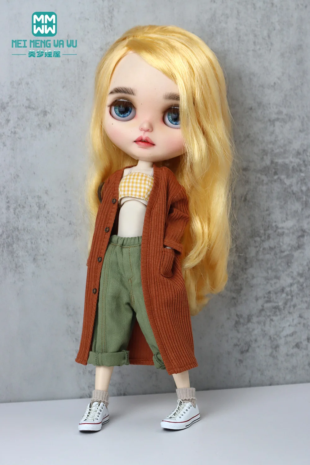 Clothes for doll Fashionable loose jeans, trench coat 28-30cm Blyth Azone OB22 OB24 doll accessories