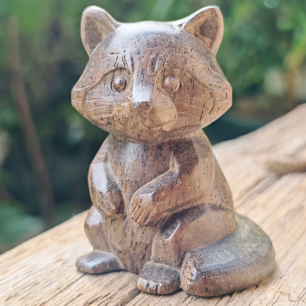 1.8 Inch Wooden Carved Little Raccoon Ornament, Animal Style, Simple Style, Suitable for Holiday Decorations, Indoor Decorations, Centerpiece Decorations, Christmas Gifts, Desktop Decorations, Living Room, Men's Gifts