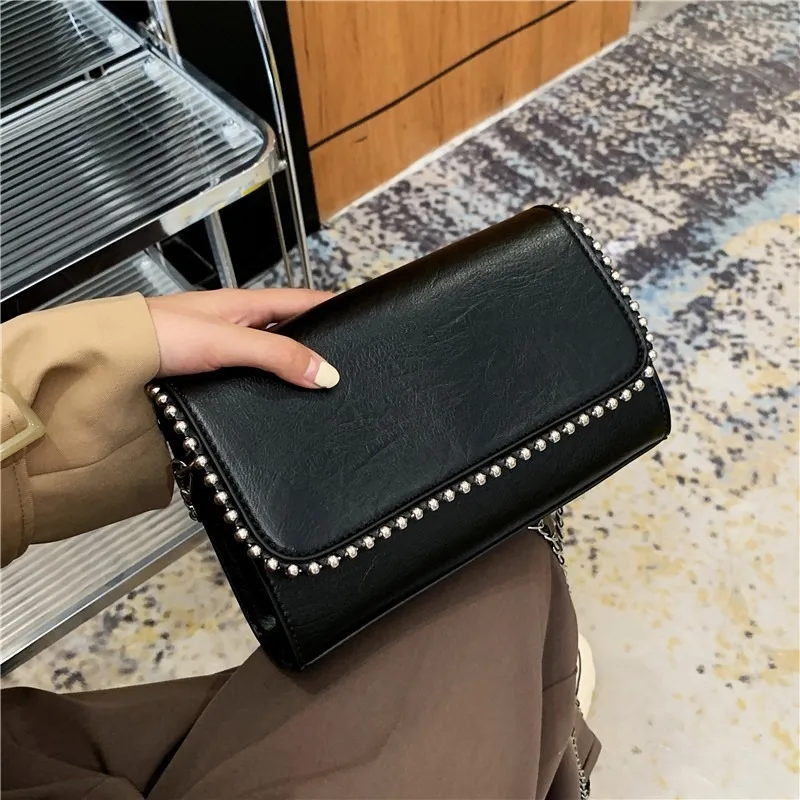 Fashion Chains Pearl Solid Thread Hasp Pu Shoulder Bags 2024 High Quality Hot Sale Crossbody Bag for Women Bolsos De Señora