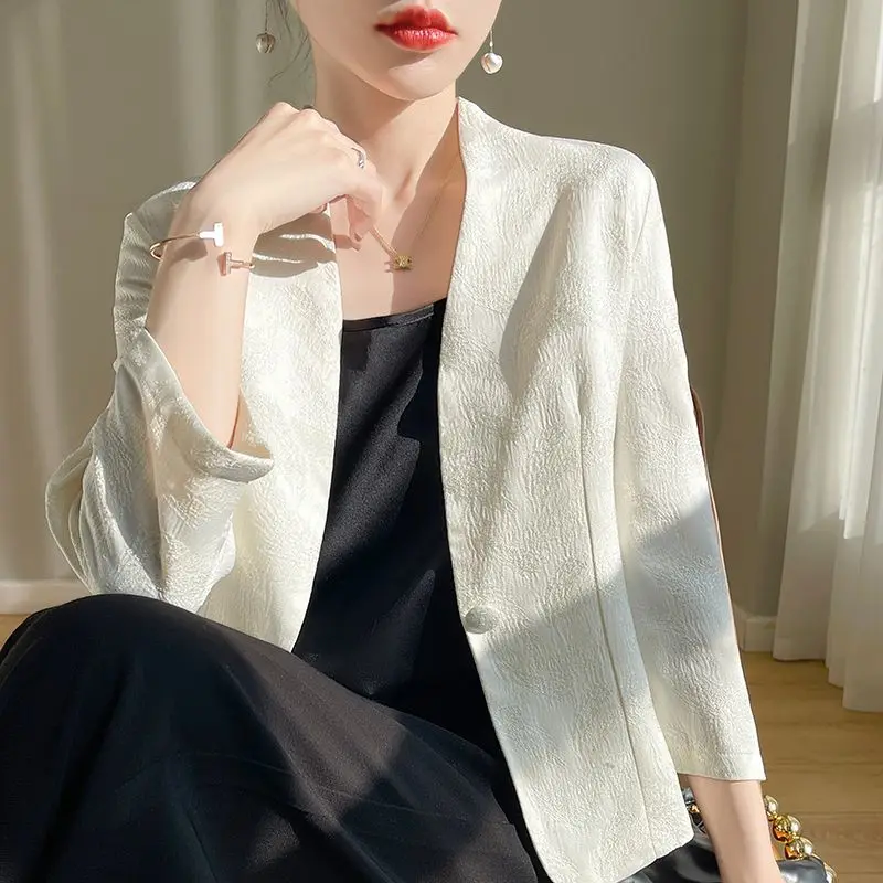 Insozkdg جديد الحرير الجاكار ثلاثة أرباع كم الخامس الرقبة دعوى سترة النساء الملابس الراقية الرجعية سليم السببية السترة النساء بلايز