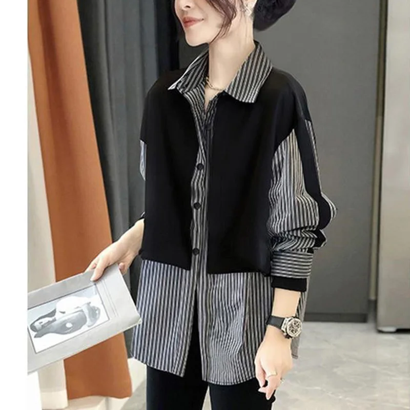 Fashion Lapel Spliced Loose Fake Two Pieces Striped Shirt Female Clothing 2023 Autumn New Casual Tops All-match Commute Blouse