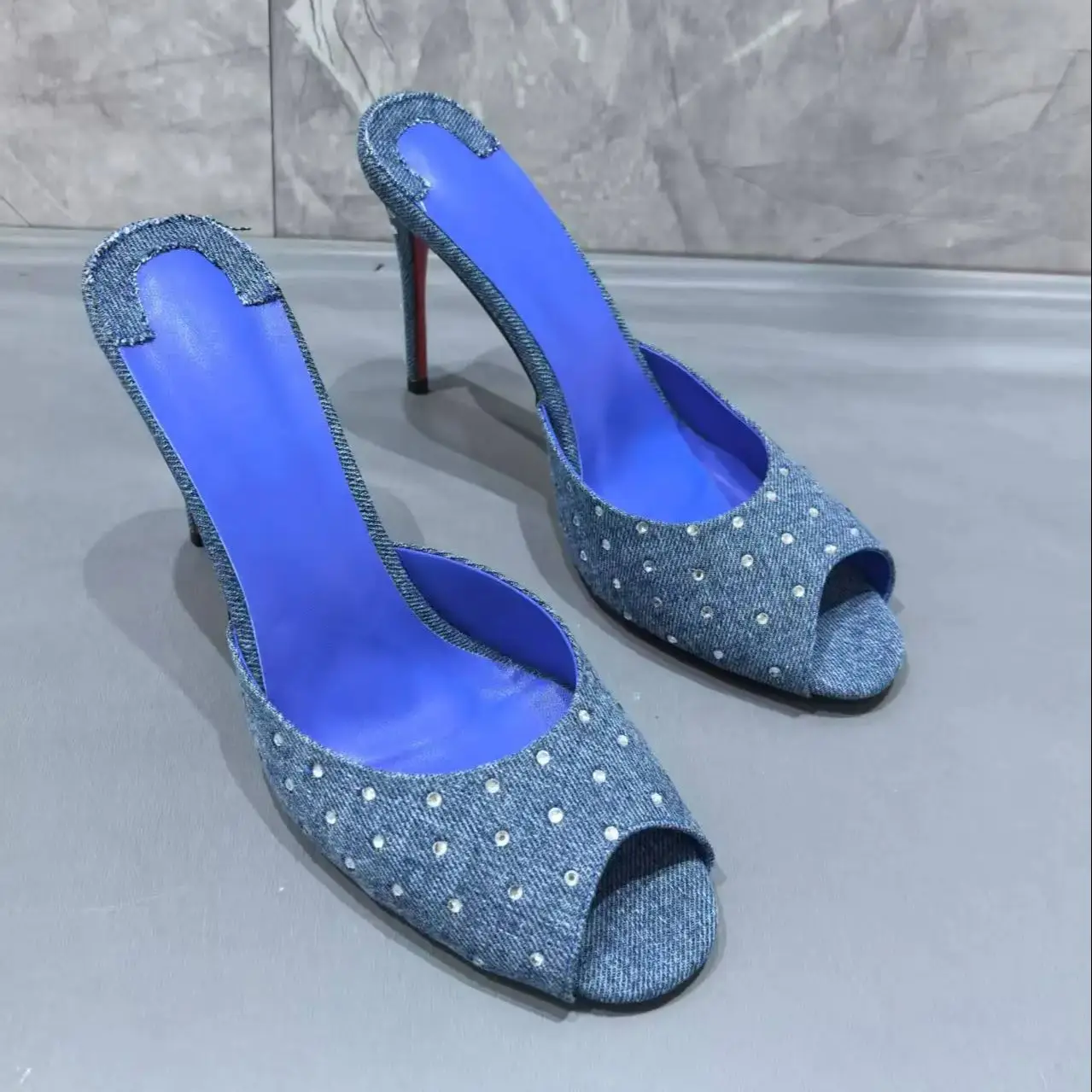 

Blue Canvas Denim Slippers Women's Summer Crystal Studded Peep Toe High Heels Mules Leather Red Sole Designer New Shoes Leisure