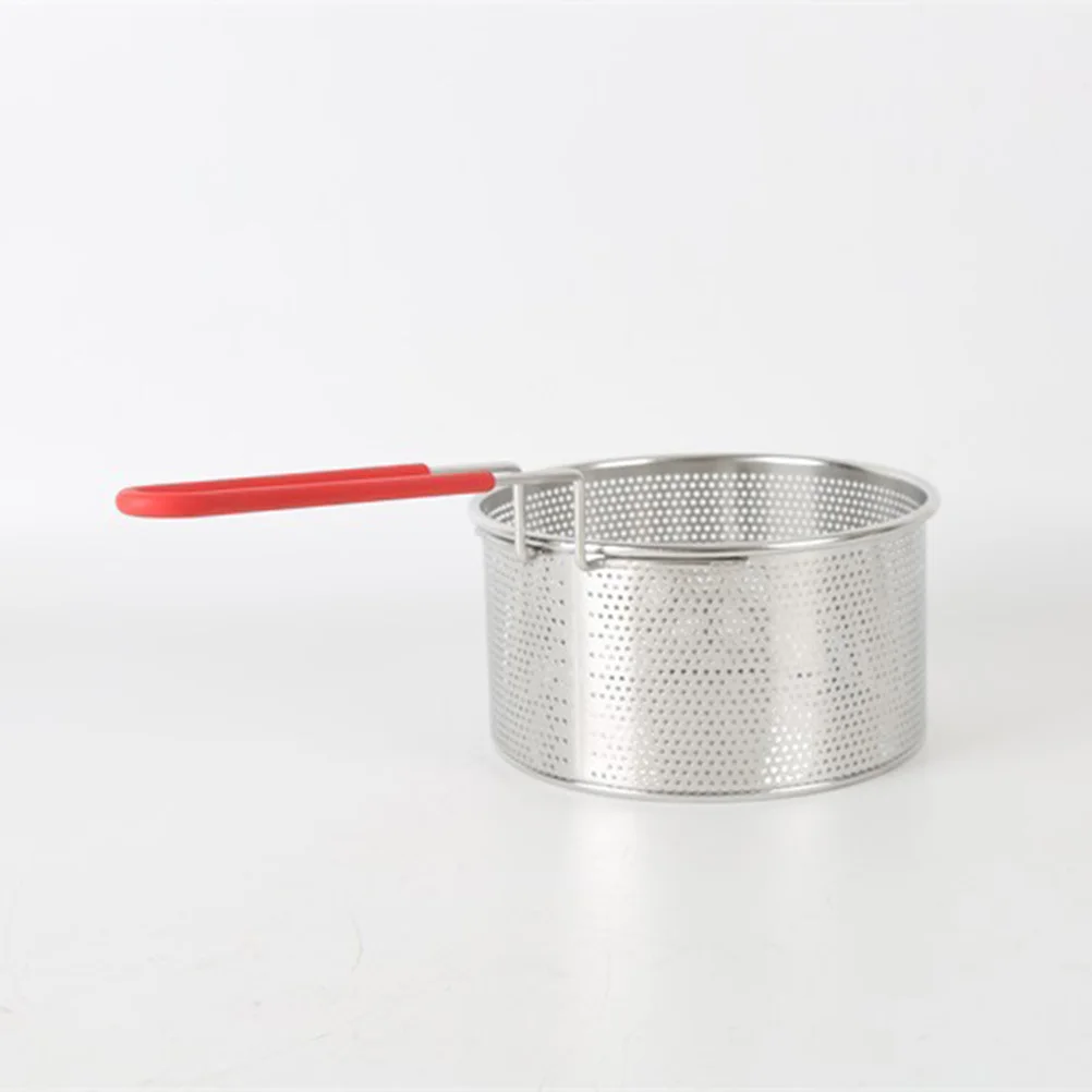 

Stainless Steel Colander Scoop 16cm Rustproof Noodles Filter Basket Perfect for Home Kitchen Restaurant Fried Food
