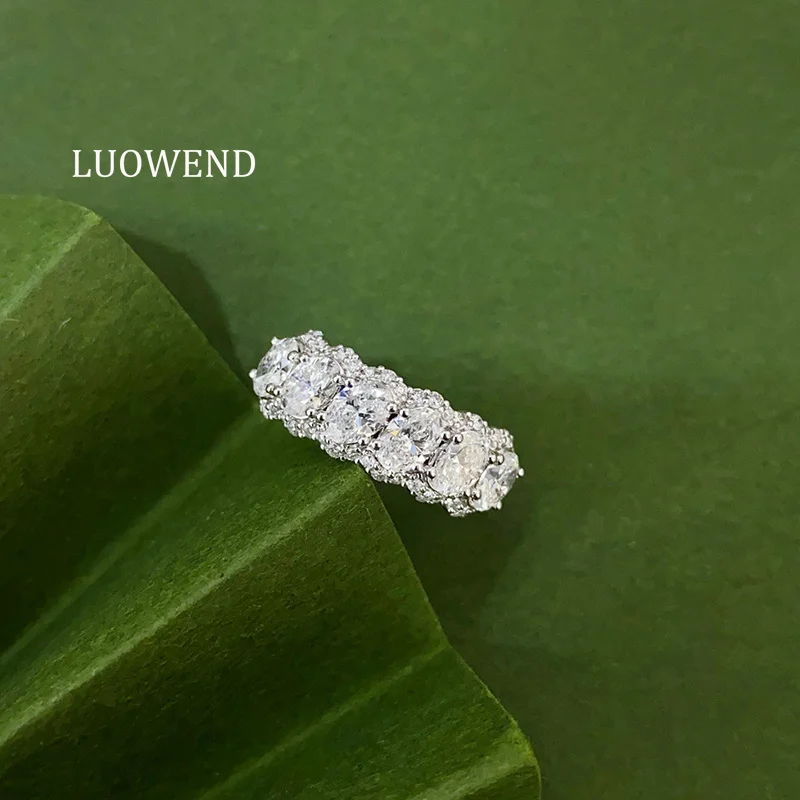 LUOWEND 100% 18K White Gold Rings Luxury Oval Cut Shape Real Natural Diamond Engagement Ring for Women High Party Jewelry