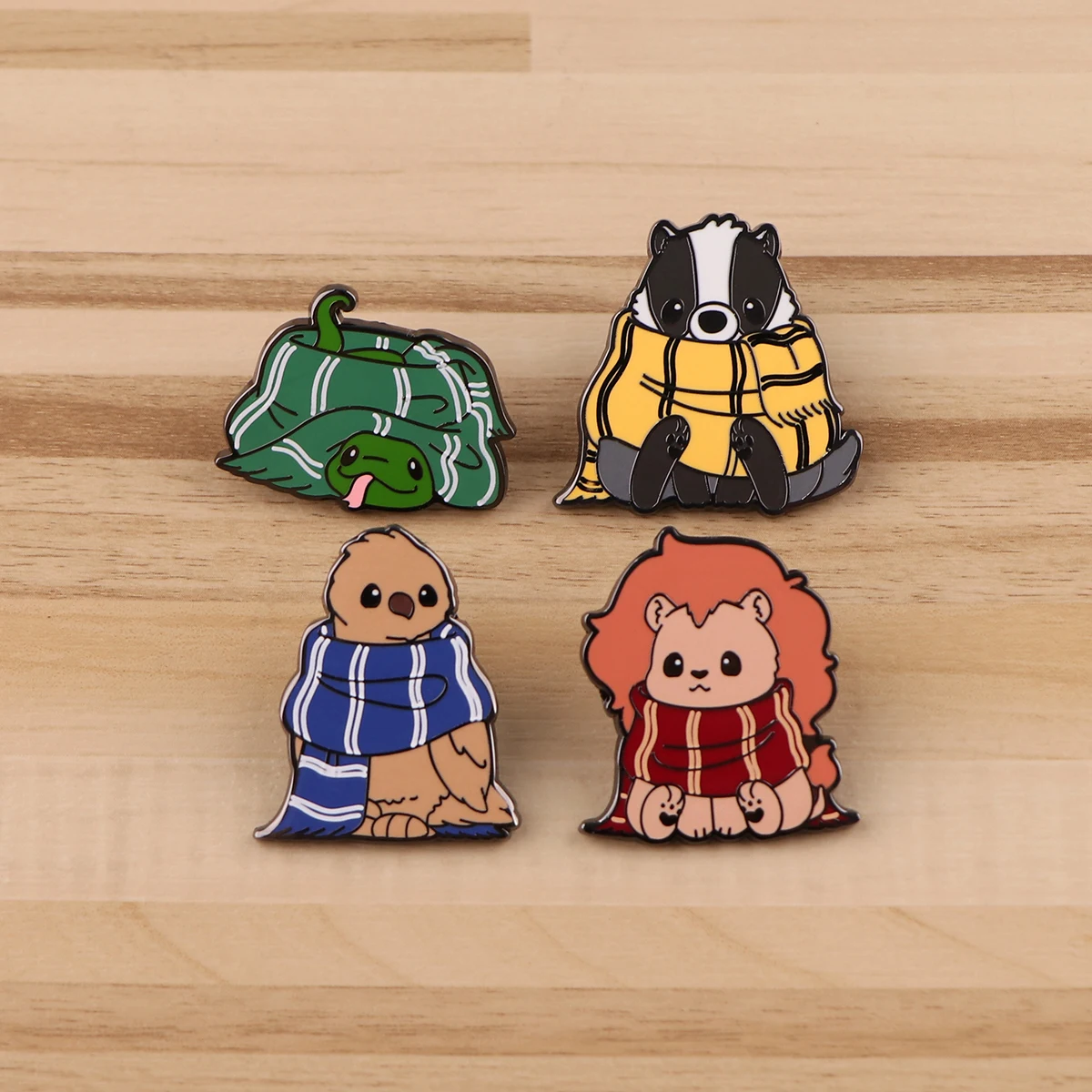 Classic Movie Wizarding World Animal Series Hard Enamel Pin Badge on Backpack Brooches for Women Children\'s Gifts Toys