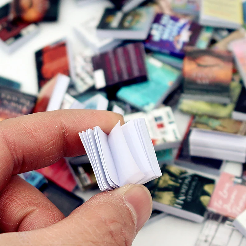 100-Pack Random Mini Notebooks for Dollhouse; Classical Flip Books for Intimate Doll Toy Scenes