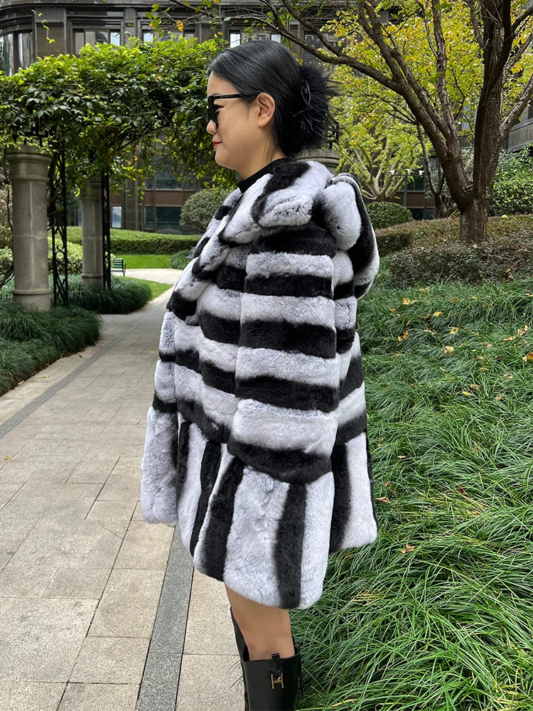 2026 Damen-Jacke, beste Qualität, luxuriös, echtes Rex-Kaninchenfell, Herbst-Winter-Parka, echter Pelzmantel mit Baumwollfüllung, gewebter Außenseite