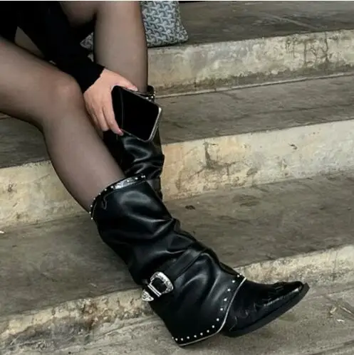 

Retro Woman Black Cow Real Leather Metal Belt Buckle Pointed Toe Flame Print Med Heels Mid-calf Boots Punk Short Boots Shoes