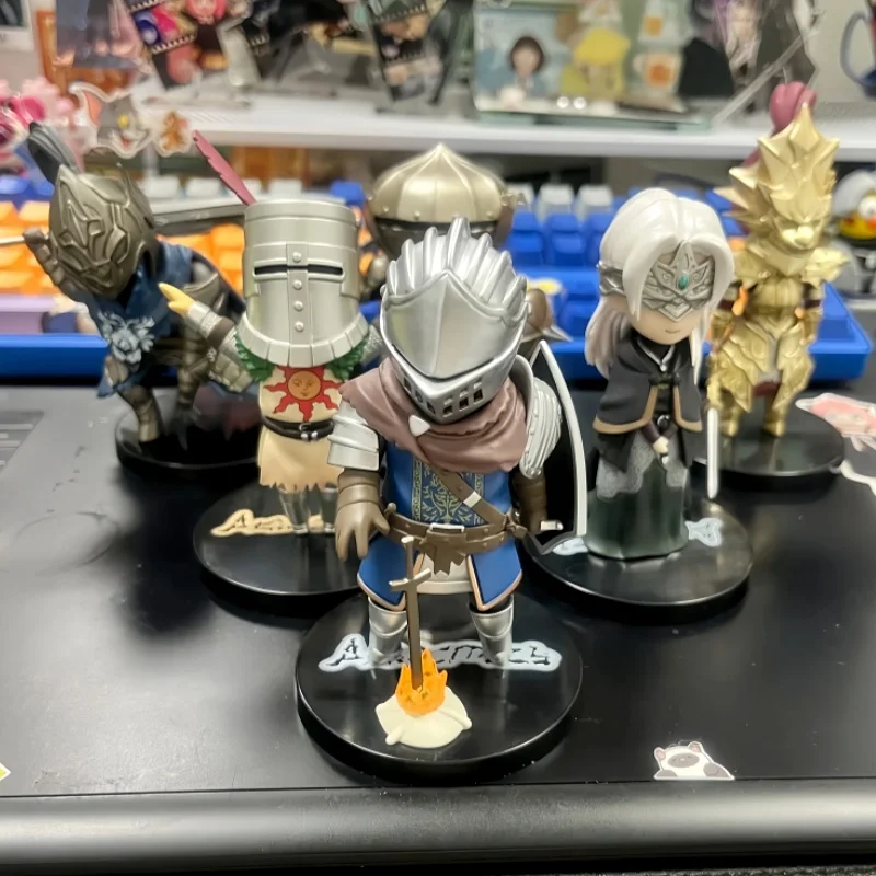 

Dark Souls First Bullet Solaire Artorias Ornstein Fire Keeper Model Doll Action Figure Collection Gifts Toys Collections Gifts