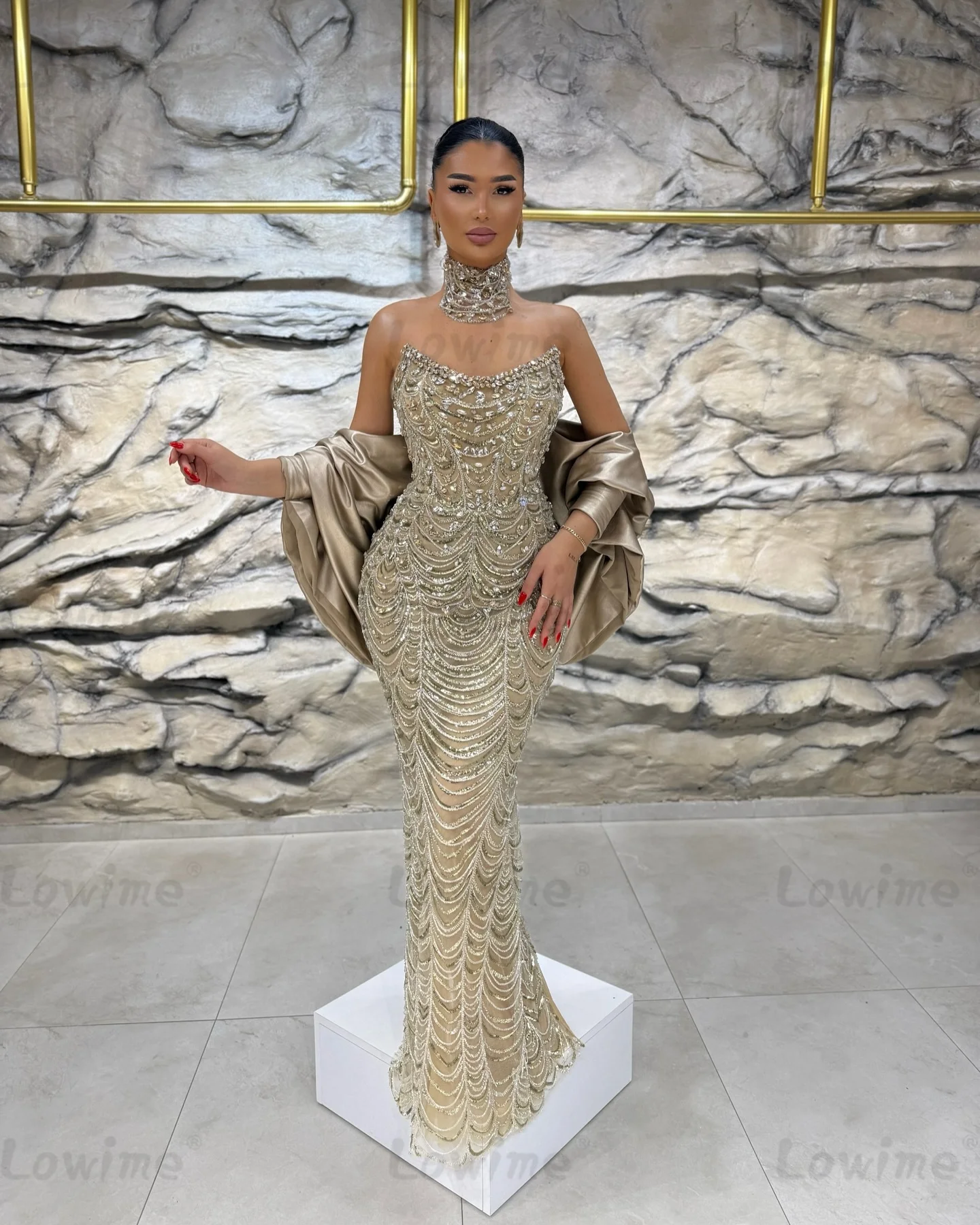

2025 Saudi Arabic Beaded Evening Dresses Gowns for Women Mermaid Shiny Sequined Tassels Wedding Party Dress Customized Prom Gown