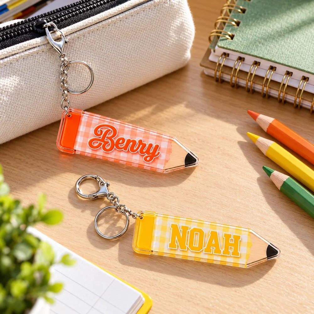 Personalized Custom Name Keychain, Acrylic Key Ring with Custom Text, Cute Backpack Pendant for Birthday Party Favor & Gift