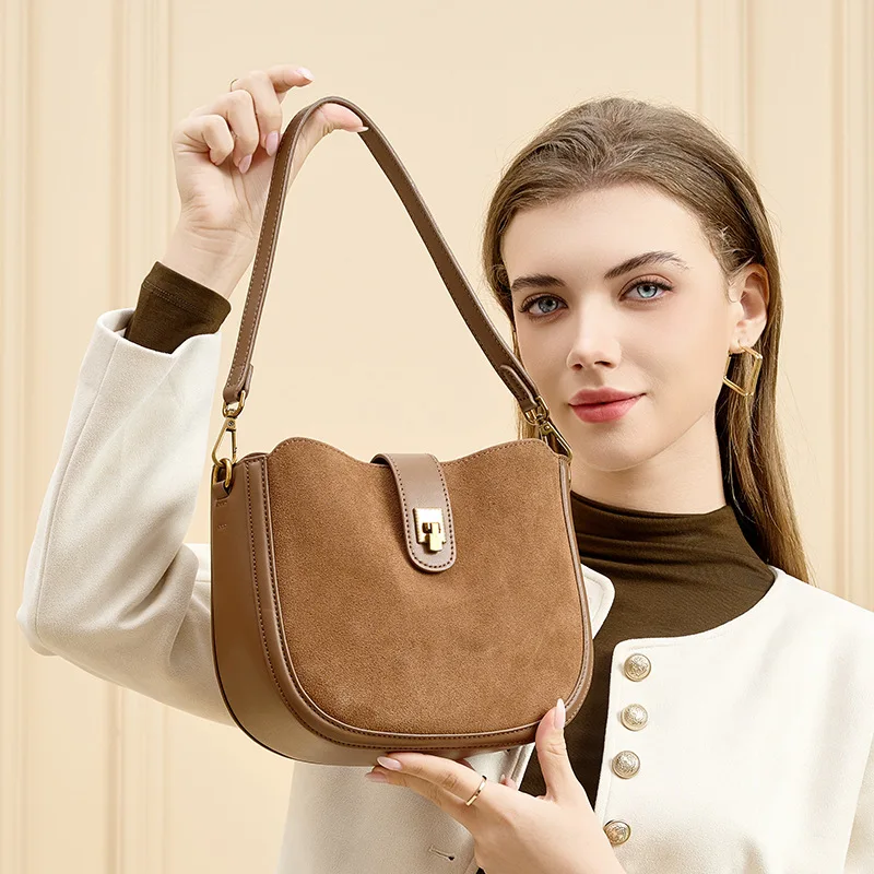 

New Retro Women's Saddle Bag,High end Bag for Women,Design Sense,Niche Handheld Commuter Versatile Single Shoulder Crossbody Bag