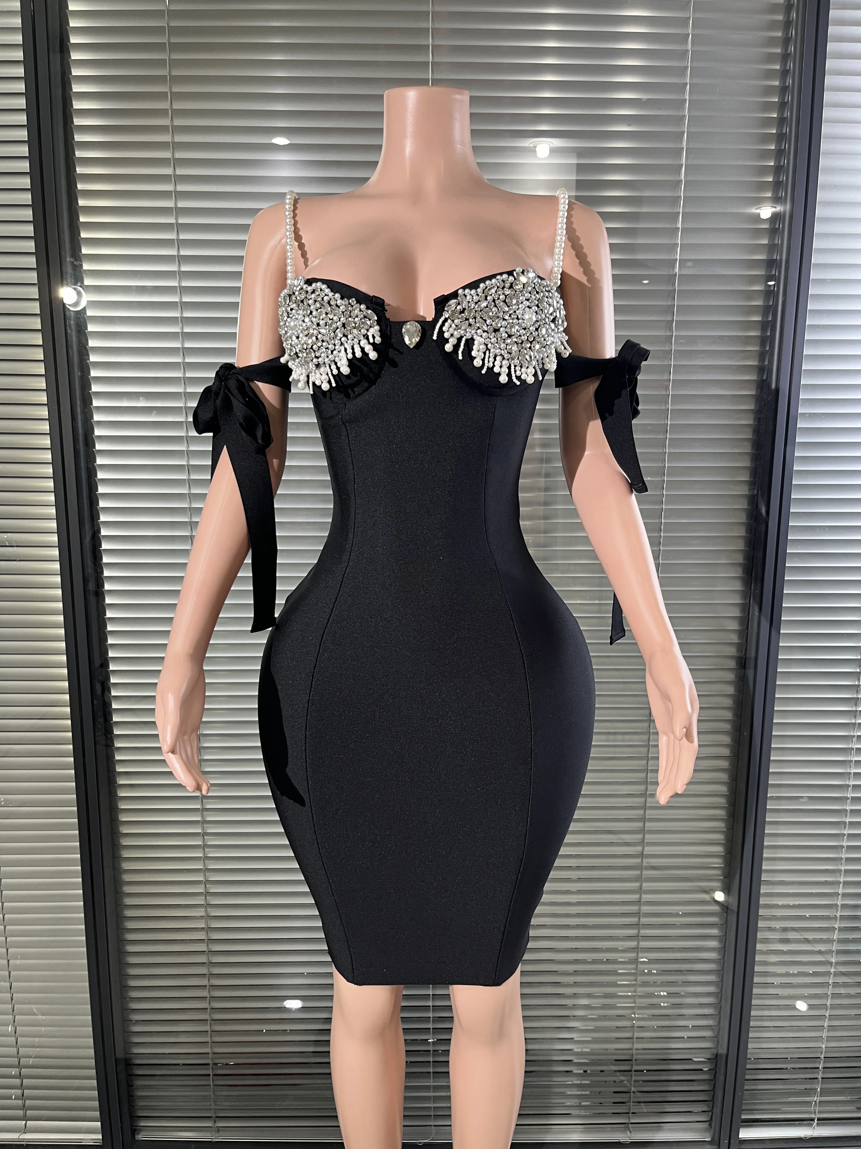 

Элегантное роскошное дизайнерское бандажное платье с жемчугом и бриллиантами, вышивкой, облегающее мини-платье знаменитостей для вечеринок и клубов