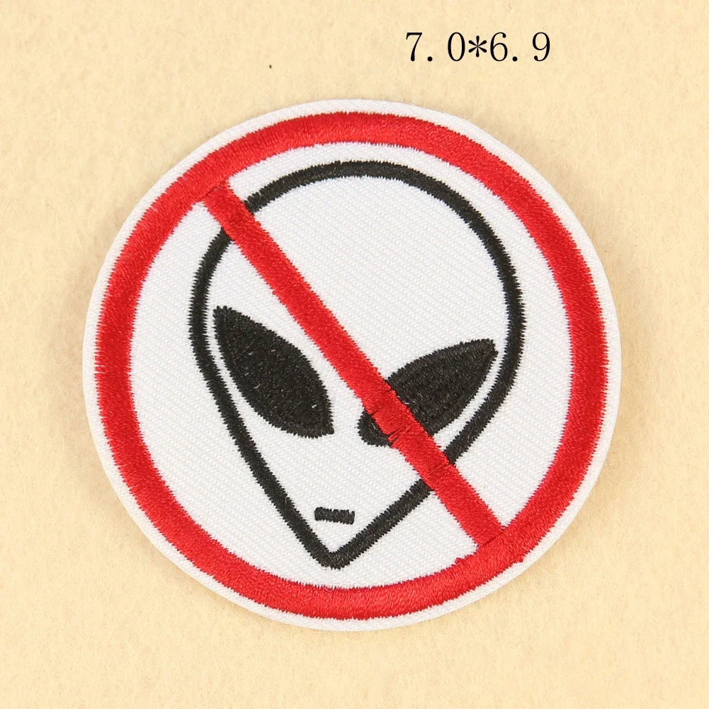 Cartoon No Alien No Smoking No Stop Symbol Round Applique Iron On Patches On Clothes Embroidered Badges For Clothing T-shirt