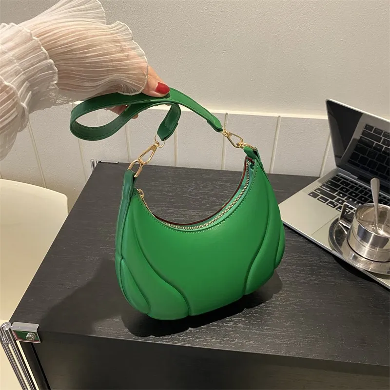 

2025 Soft Leather Shoulder Bag Candy Color Baseball Purse for Women Summer Underarm Crossbody Bag Trendy Small Handbag