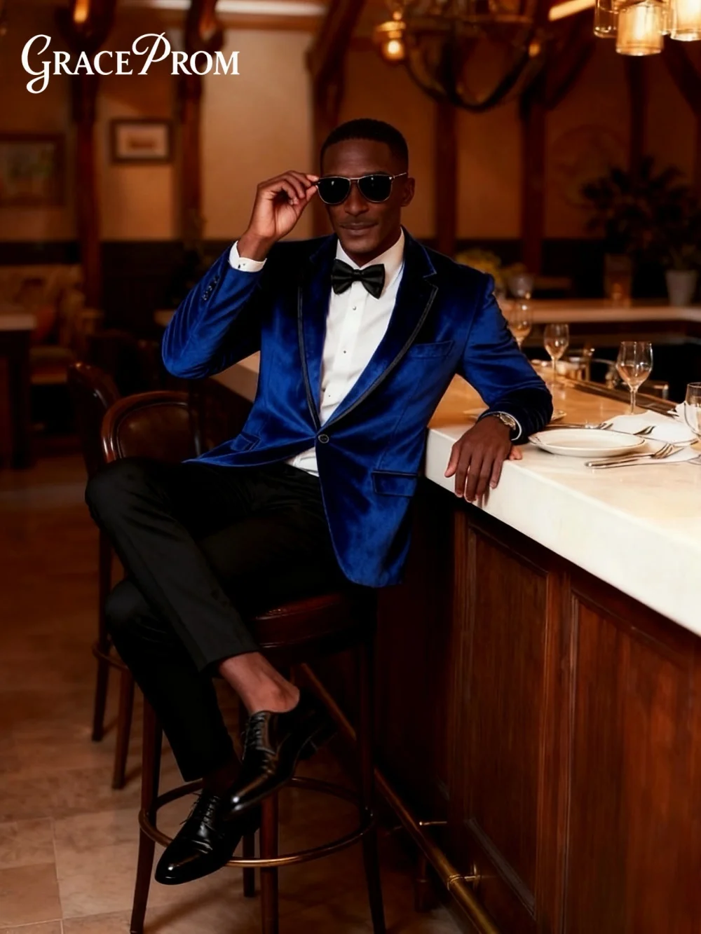 

Grand Elegant Notched Lapel Velvet Men's Suit Set 2026 2PCS Slim Fit Wedding Graduation Business Customized Trajes Para Hombre