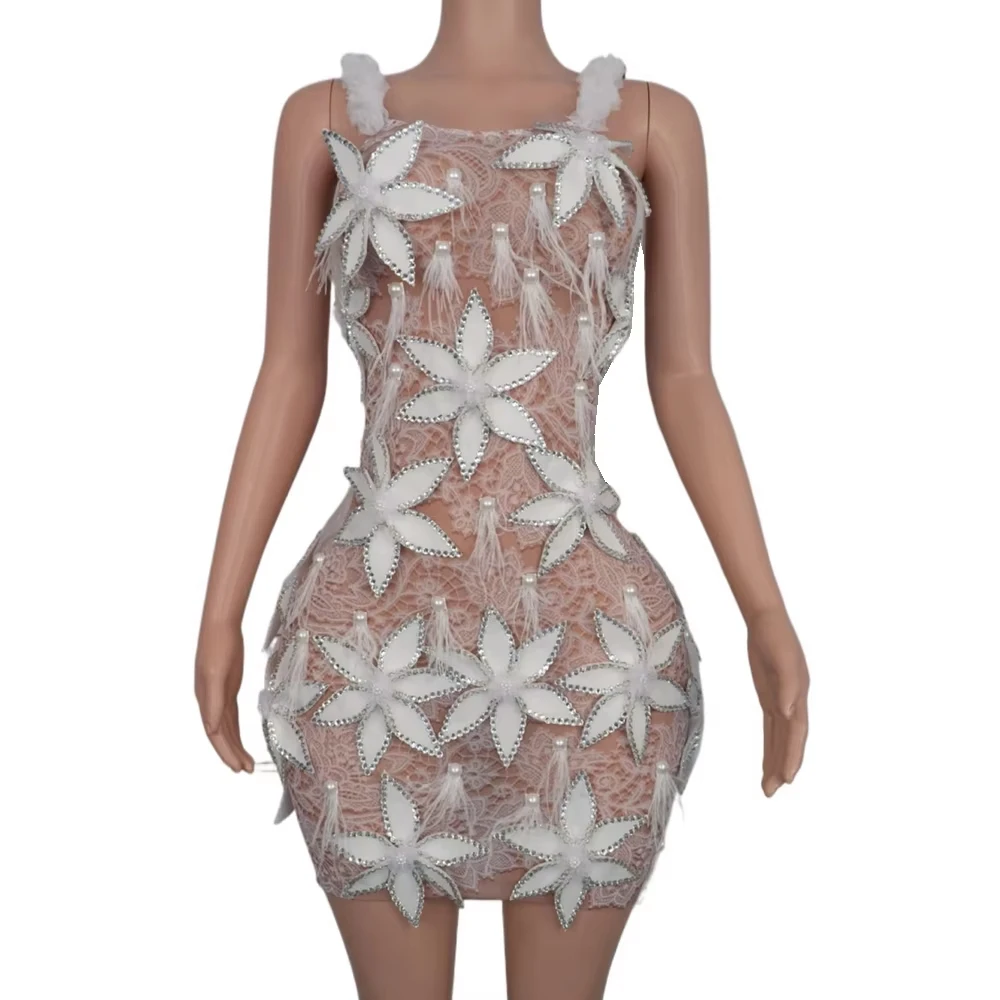 زهرة بيضاء عيد ميلاد الحفل أداء الملابس قبالة الكتف قطع شبكة الترتر فساتين النساء حزب النادي الليلي الزي