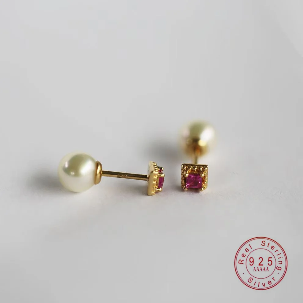 S925 فضة مطلي 18 كيلو الذهب رائعة صغيرة مربع الأحمر الزركون أقراط للنساء مع المقابس اللؤلؤ يرتدي الأقراط #1