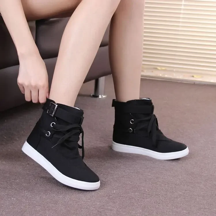 Autumn New Fashion Women Boots Hook Solid Black Runway Designer Warm Female Comfortable Shoes2021