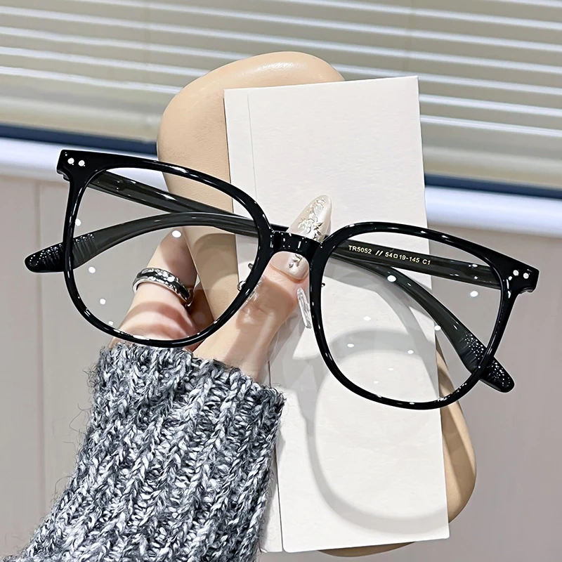 ISLINO Customizable Prescription Glasses Women Square Progressive Photochromic Anti Blue Light Reading Glasses Myopia Eyewear